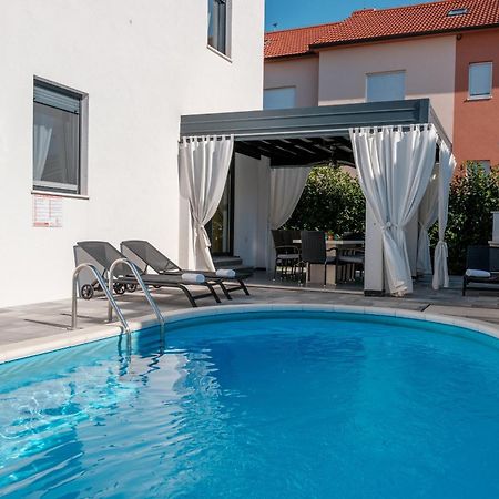 Villa Essenza - Luksuzne Kuce Za Odmor Vodice Kültér fotó