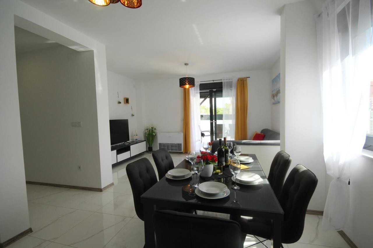 Villa Essenza - Luksuzne Kuce Za Odmor Vodice Kültér fotó