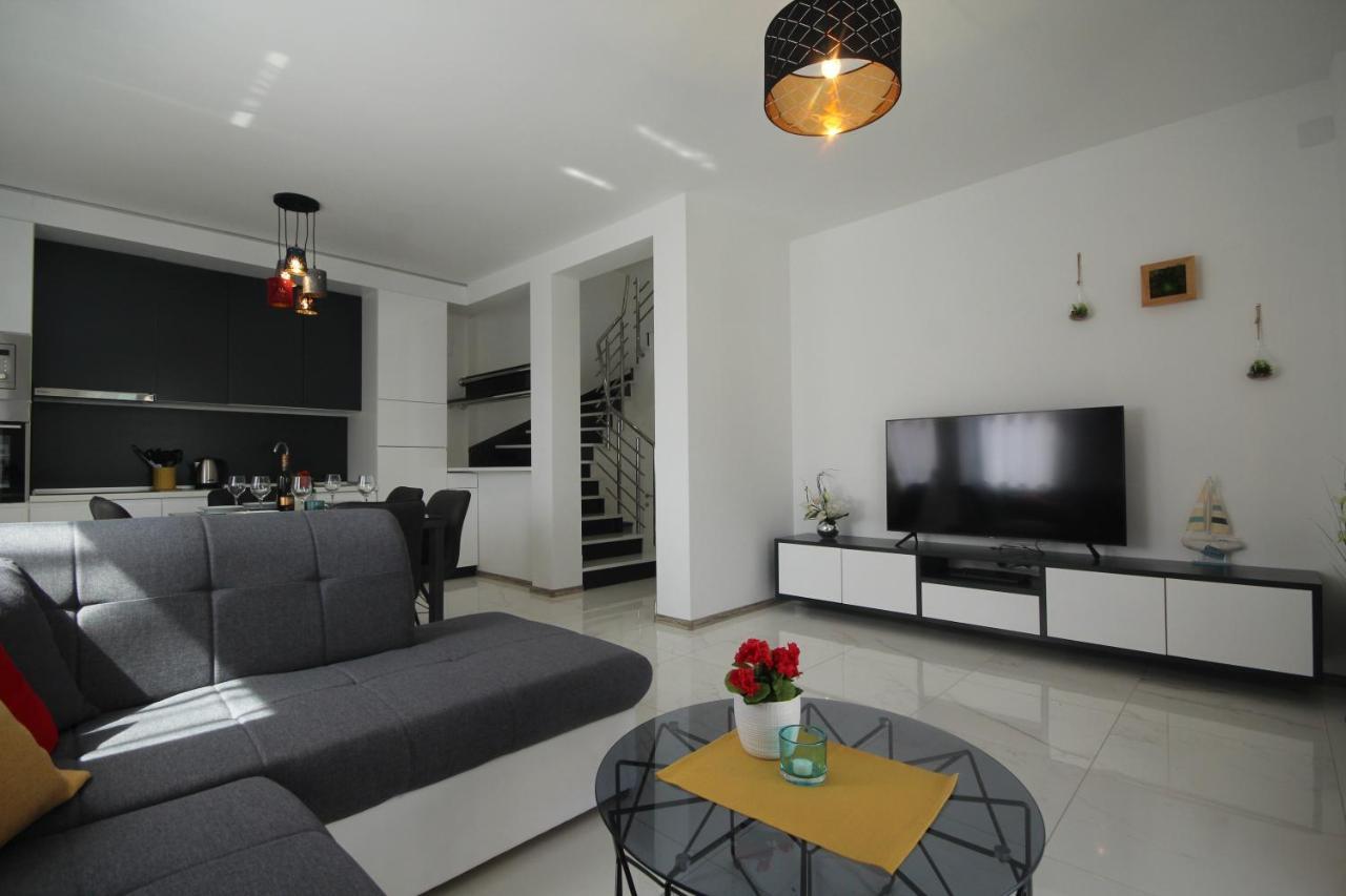 Villa Essenza - Luksuzne Kuce Za Odmor Vodice Kültér fotó