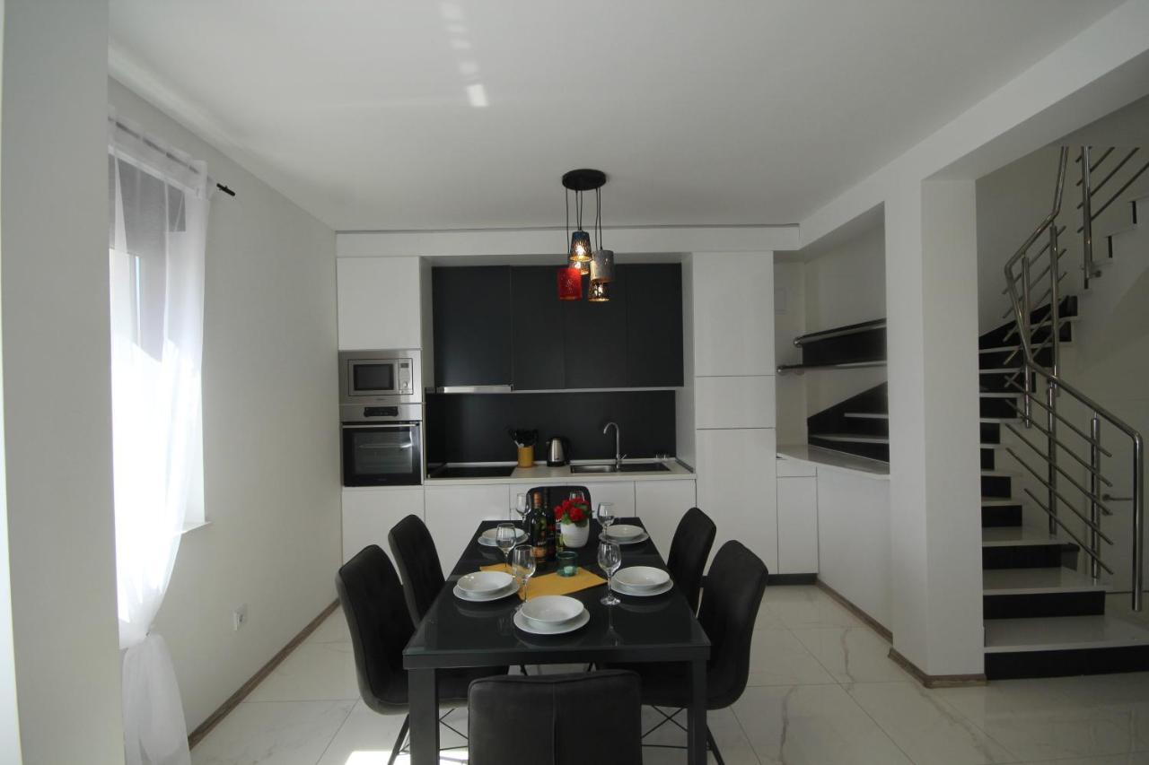 Villa Essenza - Luksuzne Kuce Za Odmor Vodice Kültér fotó