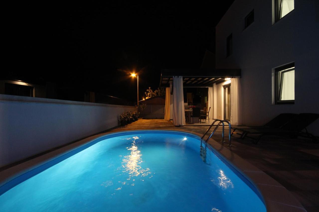 Villa Essenza - Luksuzne Kuce Za Odmor Vodice Kültér fotó